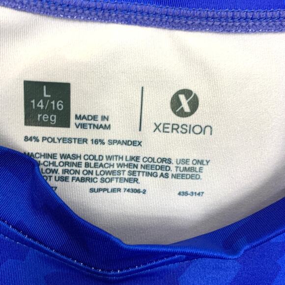 Xersion Quick-Dri Compression Shirt Boys Large 14/16 Blue Camo NWT - Picture 7 of 7